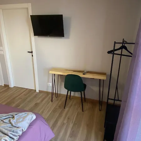 Inn Alba *