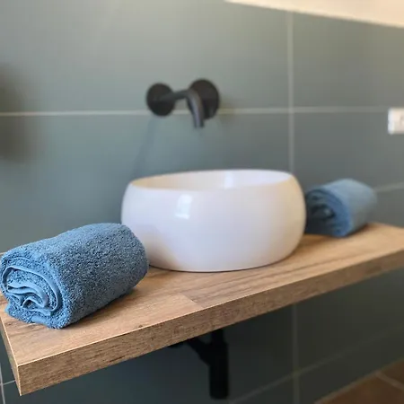 게스트하우스 Inn Alba 3*